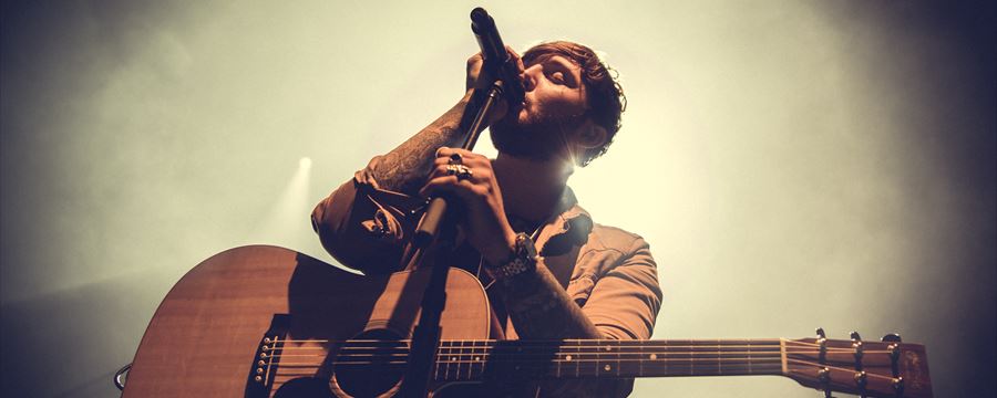 JAMES ARTHUR ANNOUNCES UK ARENA TOUR