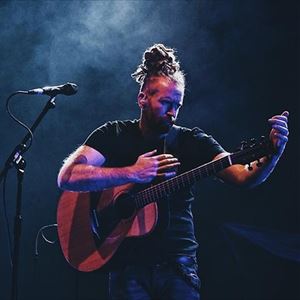 Newton Faulkner Newton Faulkner