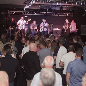 THE EXTRA SPECIALS + The Kent Collective THE EXTRA SPECIALS + The Kent Collective