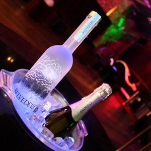 VIP BOOTH PACKAGES VIP BOOTH PACKAGES