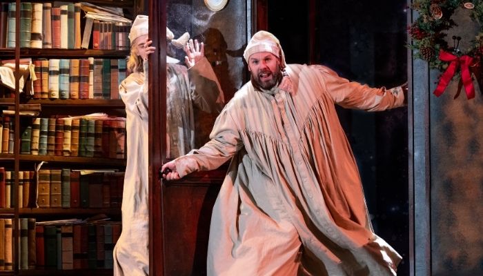 Christmas Carol Goes Wrong