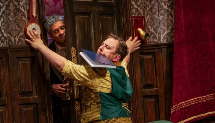 The Play That Goes Wrong