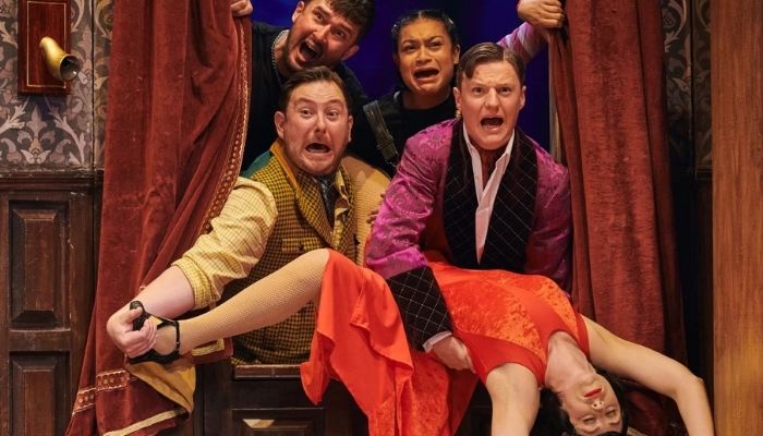 The Play That Goes Wrong