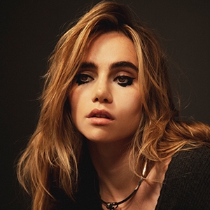Suki Waterhouse