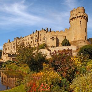 Discover Oxford, Stratford, Cotswolds and Warwick Castle Discover Oxford, Stratford, Cotswolds and Warwick Castle