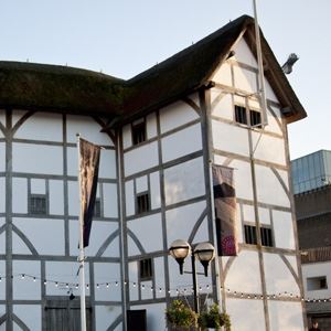 Shakespeare's Globe Guided Tours Shakespeare's Globe Guided Tours