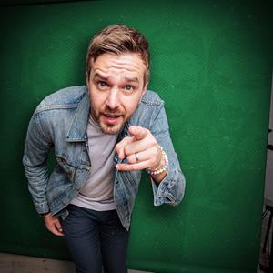 Iain Stirling