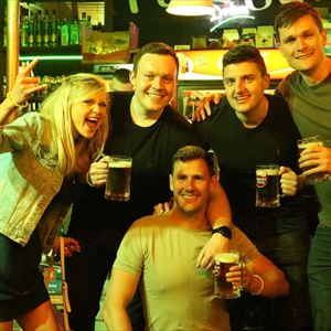 Budapest Pub Crawl - Your Keys to the nightlife Budapest Pub Crawl - Your Keys to the nightlife