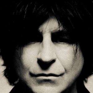 Chameleons Vox plays Strange Times Chameleons Vox plays Strange Times
