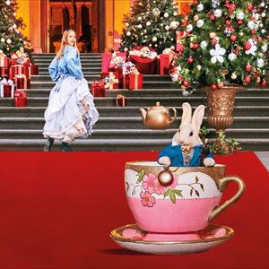 Christmas at Blenheim Palace: Alice in the Palace Christmas at Blenheim Palace: Alice in the Palace