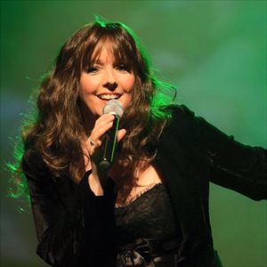 CLOUDBUSTING - 40 YEARS OF KATE BUSH CLOUDBUSTING - 40 YEARS OF KATE BUSH