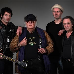 Focus feat Thijs Van Leer Focus feat Thijs Van Leer