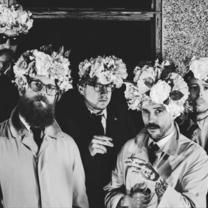 IDLES IDLES