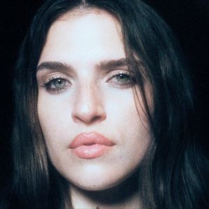 Mae Muller