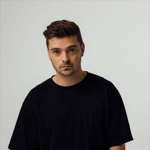 Martin Garrix Plus Special Guests