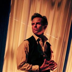 National Theatre Live - Present Laughter National Theatre Live - Present Laughter