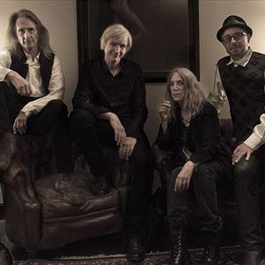 Patti Smith And Her Band Patti Smith And Her Band