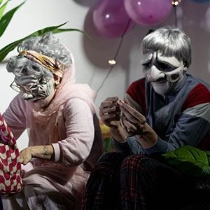 POURQUOI LES VIEUX... POURQUOI LES VIEUX...