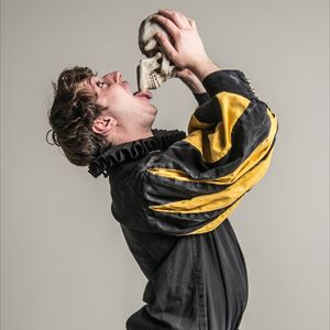 Sh*T Faced Shakespeare: Hamlet Sh*T Faced Shakespeare: Hamlet