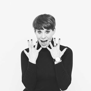 Suzi Ruffell: Dance Like Everyone's Watching (14+) Suzi Ruffell: Dance Like Everyone's Watching (14+)