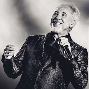 Tom Jones Tom Jones