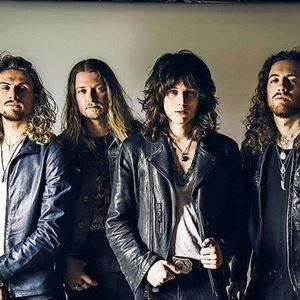 Tyler Bryant & The Shakedown Tyler Bryant & The Shakedown