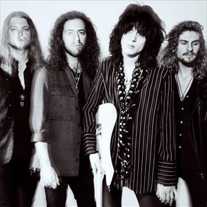 Tyler Bryant & The Shakedown Tyler Bryant & The Shakedown