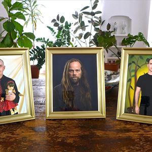 XIU XIU XIU XIU