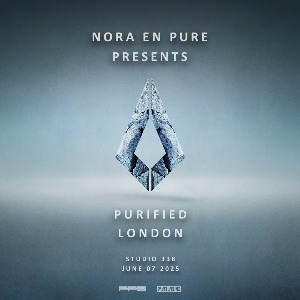 Nora en Pure