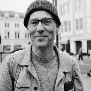 Dr David Bramwell
