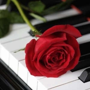 Valentines Moonlight Sonata by Candlelight Valentines Moonlight Sonata by Candlelight