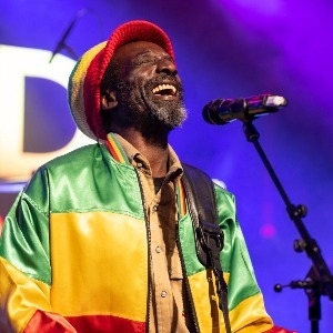 Bob Marley & the Wailers | Legend