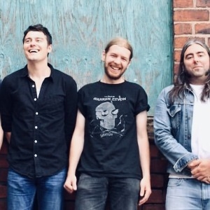 CREEDENCE CLEARWATER REVIVAL REVIVAL