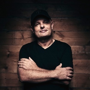 Dave Pearce - 90s Dance Anthems