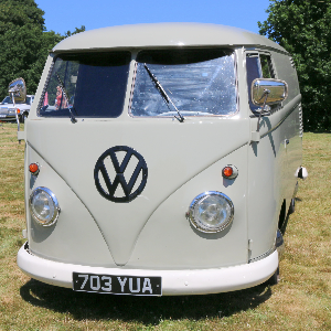 EASTER MOTOR SHOW & AUTOJUMBLE