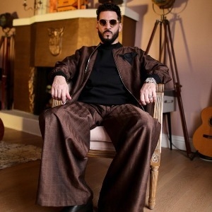 Jon B