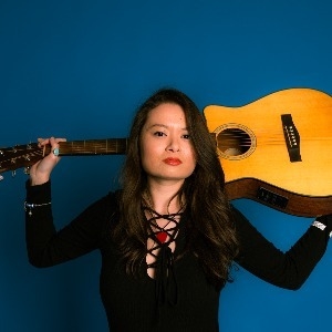 Laura Loh (Full Band)