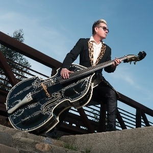 Lee Rocker of the Stray Cats