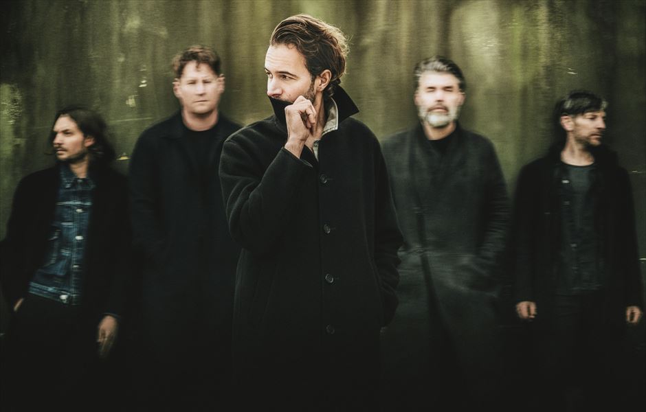 EDITORS ANNOUNCE 2027 TOUR AND NEW SINGLE 'CALL IT IN'