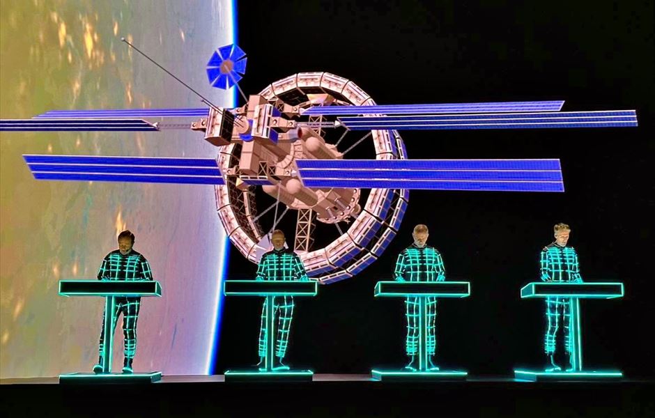 ELECTRO PIONEERS KRAFTWERK ADD TWO DATES TO 2026 UK TOUR DUE TO INCREDIBLE DEMAND