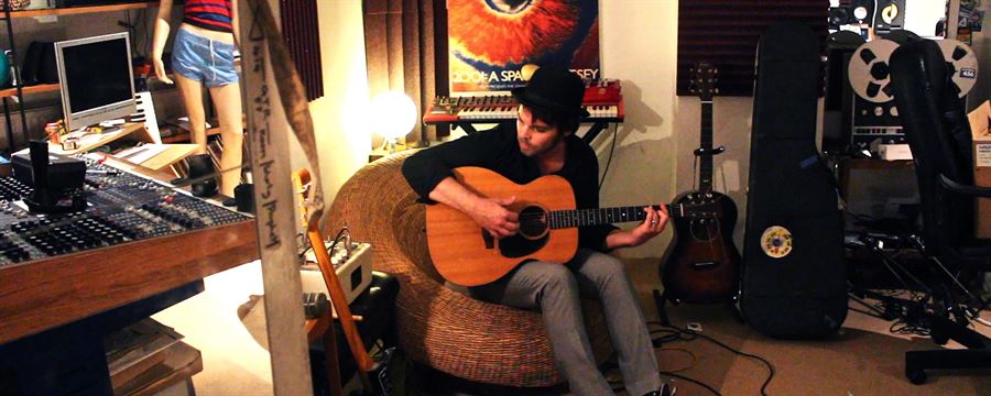 Gaz Coombes announces details of a new single! 