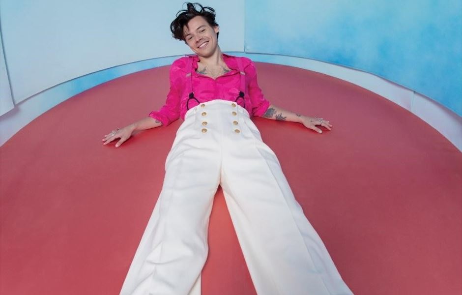 HARRY STYLES ANNOUNCES 2020 WORLD TOUR