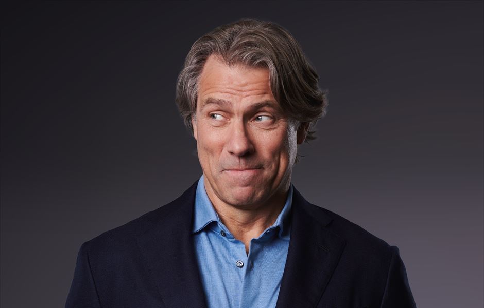 JOHN BISHOP ANNOUNCES 'LET'S GO ROUND AGAIN' TOUR FOR 2027