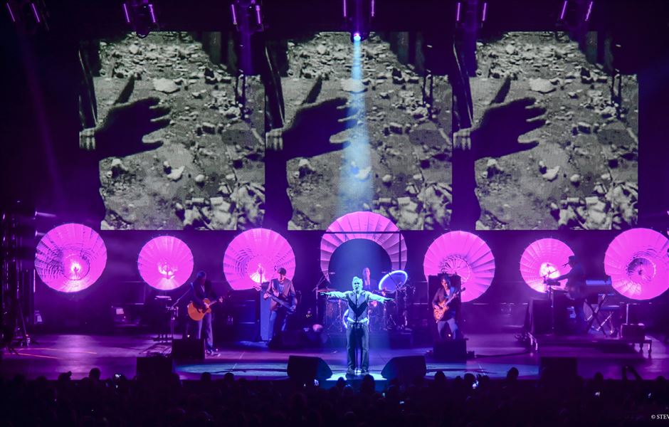 MORRISSEY ANNOUNCES NEW TOUR DATES  ALONG WITH STUDIO ALBUM