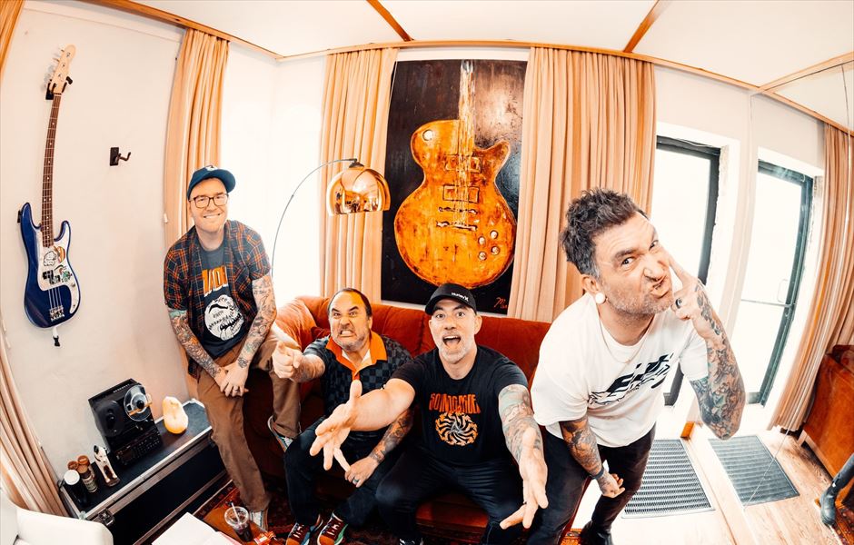 NEW FOUND GLORY ANNOUNCE THEIR FIRST UK HEADLINE TOUR IN 8 YEARS!
