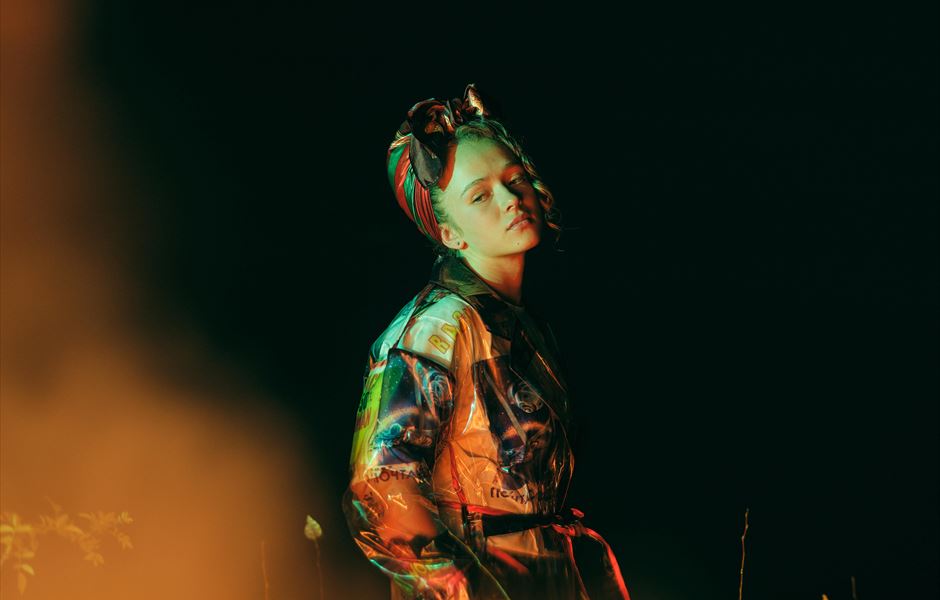 R&B RISING STAR BELLA BARBE ANNOUNCES DEBUT HEADLINE SHOW 