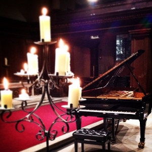 RHAPSODY IN BLUE BY CANDLELIGHT CMP24 - Concert Room, St Georges Hall (Liverpool)