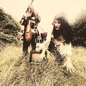 Romeo Stodart & Ren Harvieu