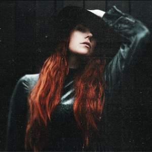 Lungs - Performing Florence And The Machine