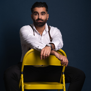 Tez Ilyas: After Eight (16+)